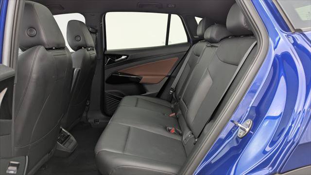 Used 2022 Volkswagen ID.4 Pro S w/ Gradient Package RWD image 17