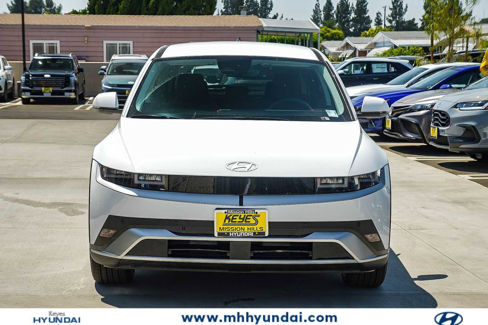 New 2026 Hyundai Ioniq 5 SEL RWD image 2
