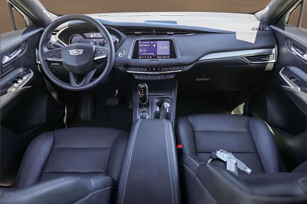 Certified 2022 Cadillac XT4 Premium Luxury w/ Enhanced Visibility Package AWD/4WD image 26