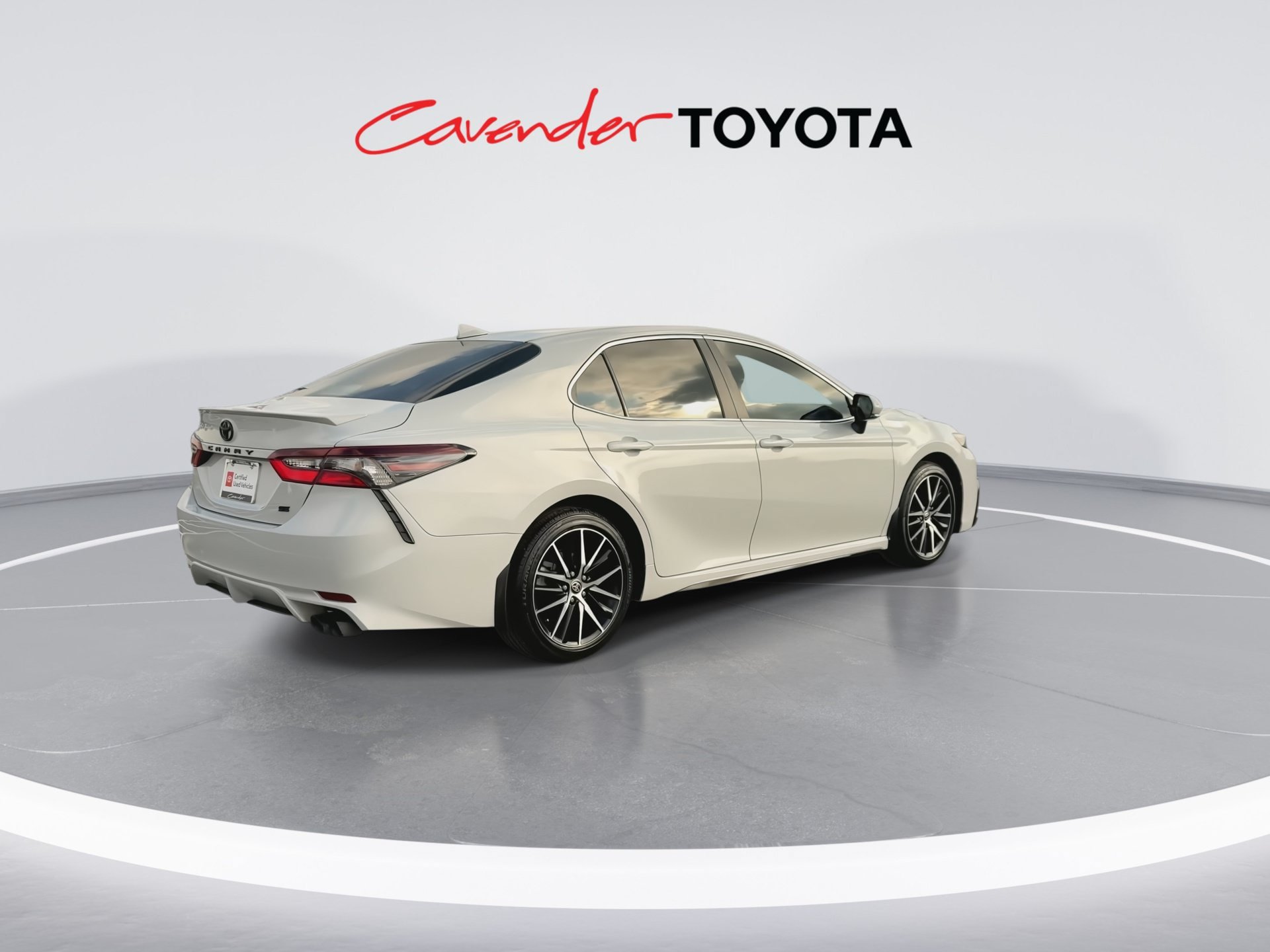 Certified 2024 Toyota Camry SE FWD image 8