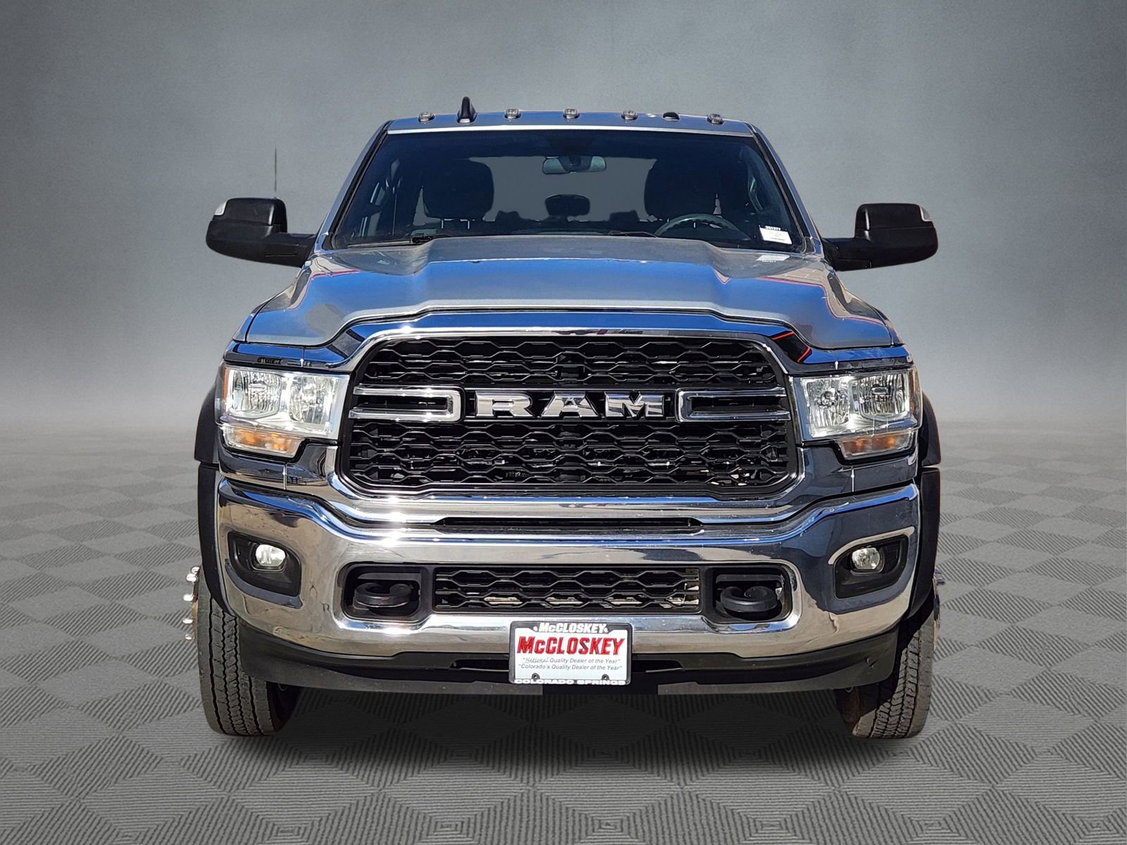 Used 2022 RAM 5500 Tradesman w/ Chrome Appearance Group image 2