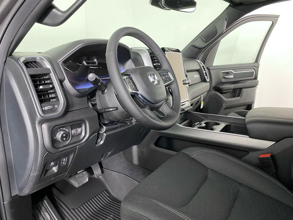 New 2026 RAM 1500 Big Horn AWD/4WD image 2
