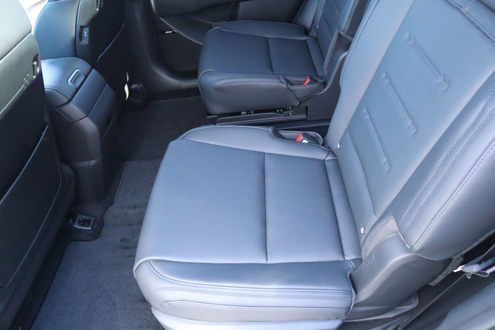 New 2026 Hyundai Santa Fe Calligraphy image 18