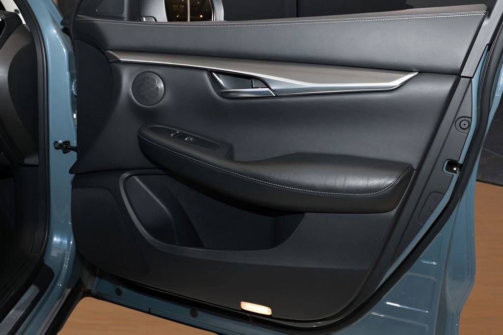 Used 2024 INFINITI QX50 Luxe image 18