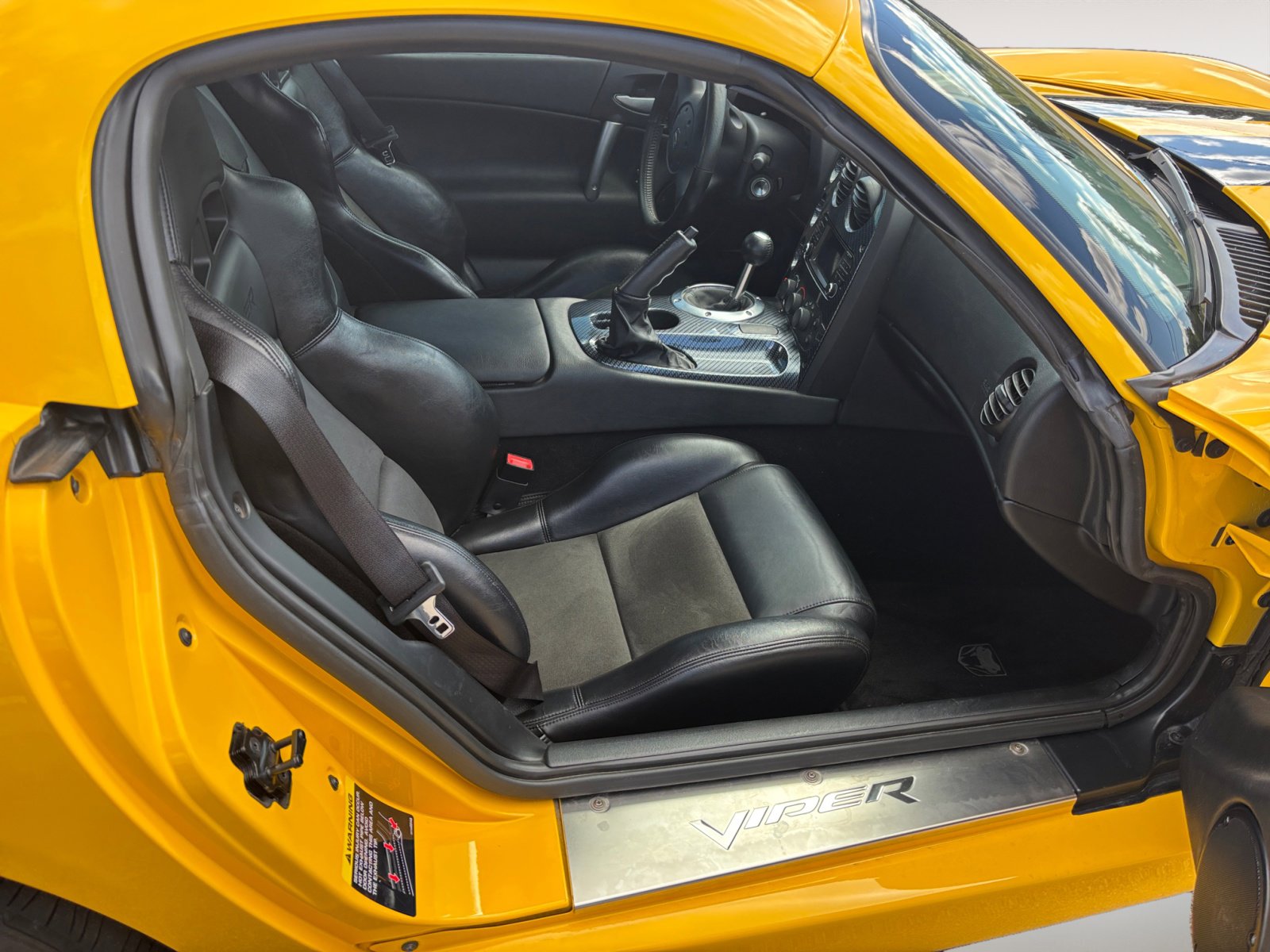 Used 2006 Dodge Viper SRT-10 image 15