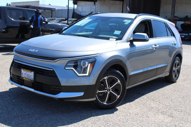 Used 2024 Kia Niro EX FWD image 12