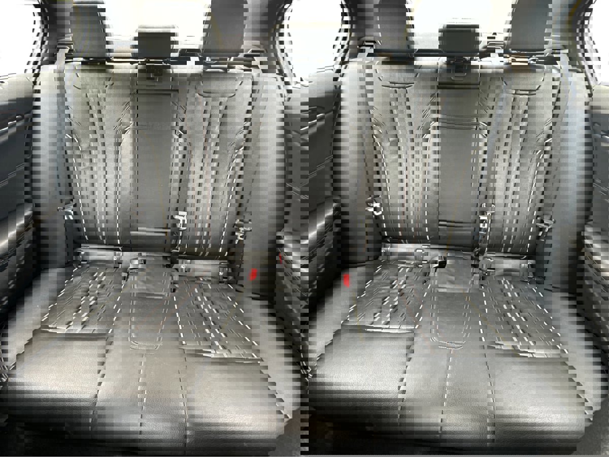 Used 2018 BMW 530i xDrive image 22