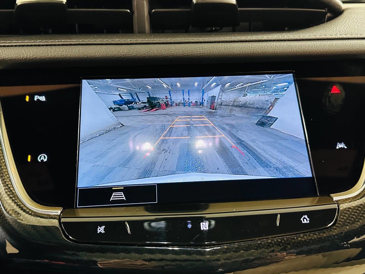 Used 2021 Cadillac XT6 Sport image 13