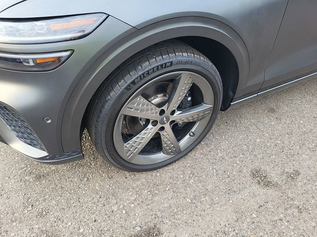 Used 2024 Genesis GV70 3.5T Sport w/ Sport Advanced Package image 8