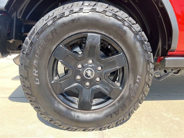 Used 2024 Ford Bronco Black Diamond AWD/4WD image 3