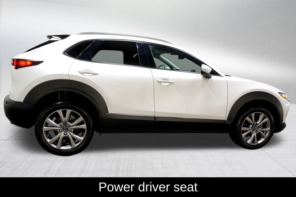 Used 2022 MAZDA CX-30 AWD 2.5 S w/ Premium Package image 3