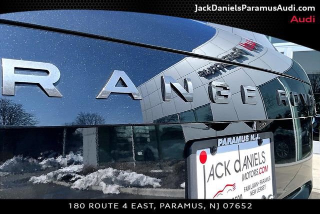 Used 2025 Land Rover Range Rover SE image 23