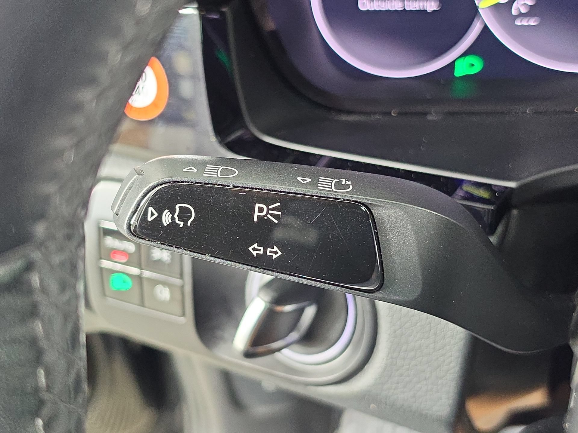 Used 2019 Porsche Cayenne E-Hybrid AWD/4WD image 28