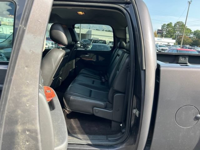 Used 2011 Chevrolet Silverado 2500 LTZ w/ LTZ Plus Package AWD/4WD image 21