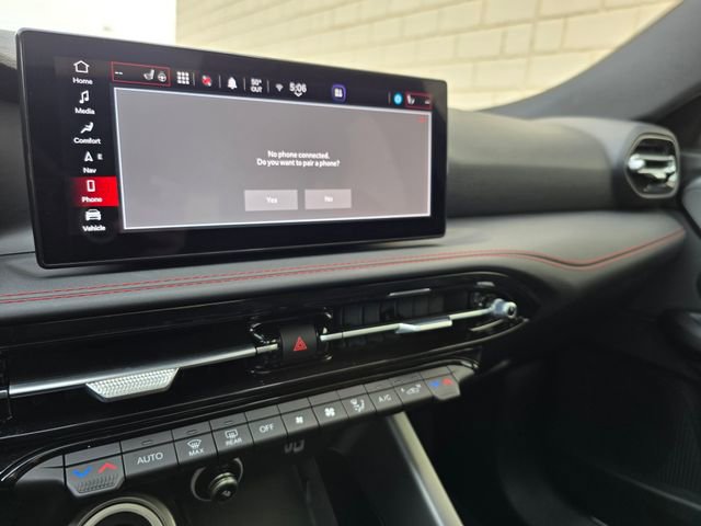 Used 2024 Dodge Hornet R/T Plus image 49