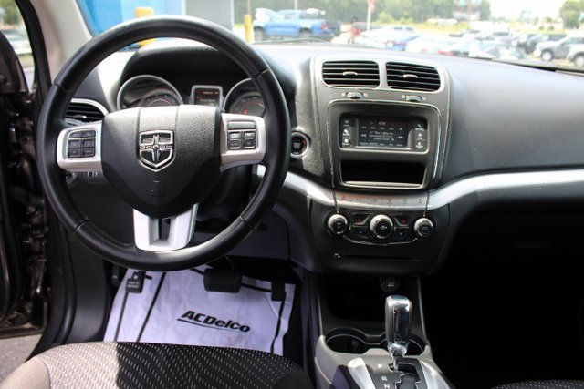 Used 2019 Dodge Journey SE w/ Connectivity Group image 21