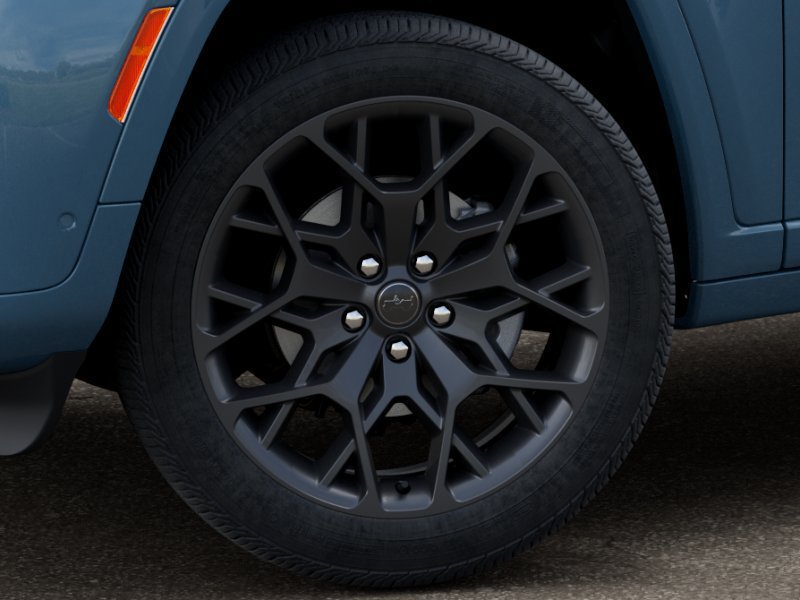 New 2027 Jeep Grand Cherokee L Summit AWD/4WD image 8