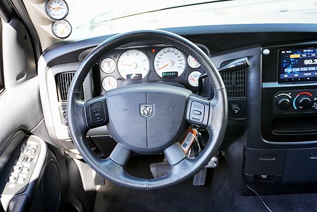 Used 2005 Dodge Ram 3500 Truck SLT w/ Quad Cab Big Horn Value Group RWD image 28