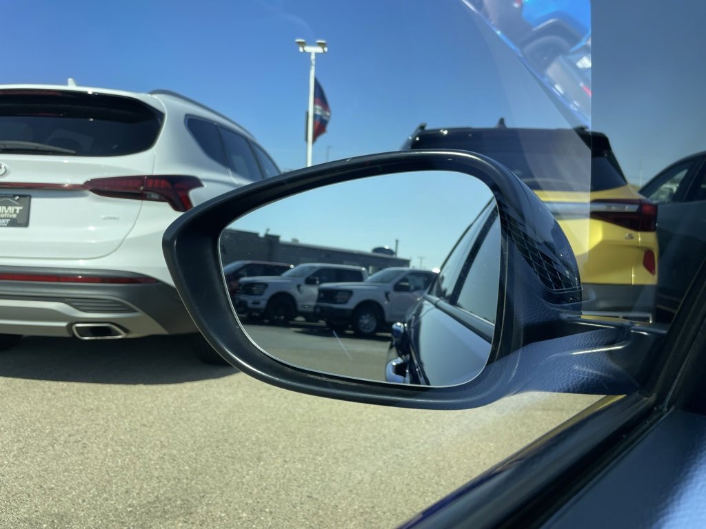 Used 2023 Honda Accord Sport image 39