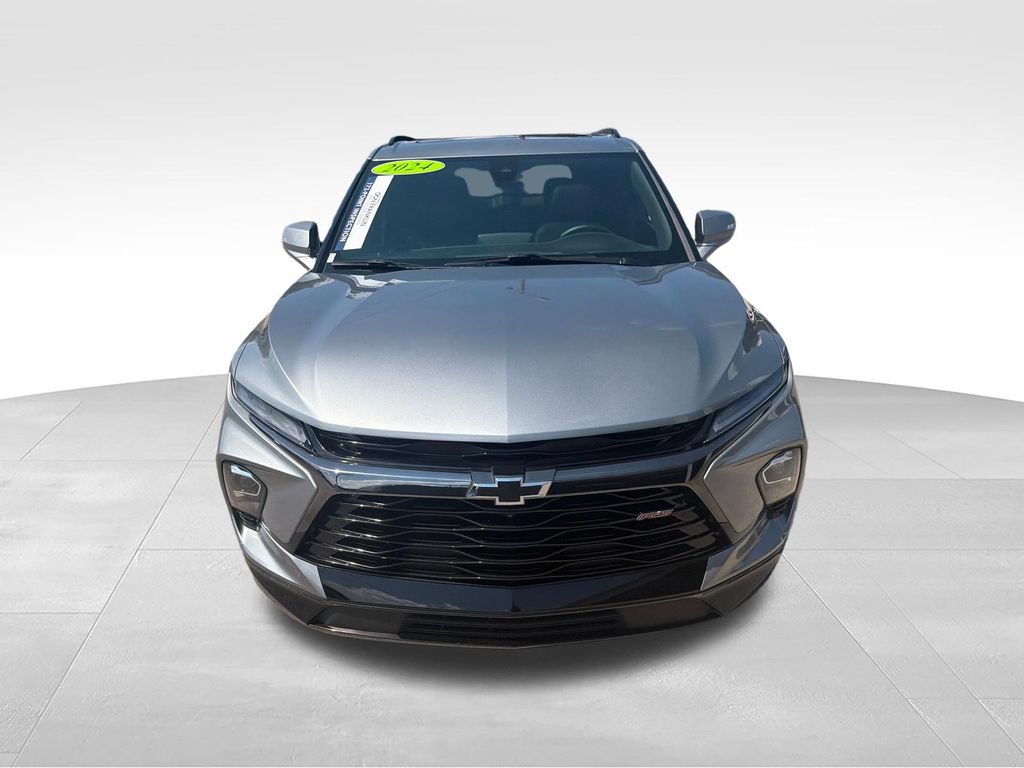 Used 2024 Chevrolet Blazer RS w/ Driver Confidence II Package AWD/4WD image 8