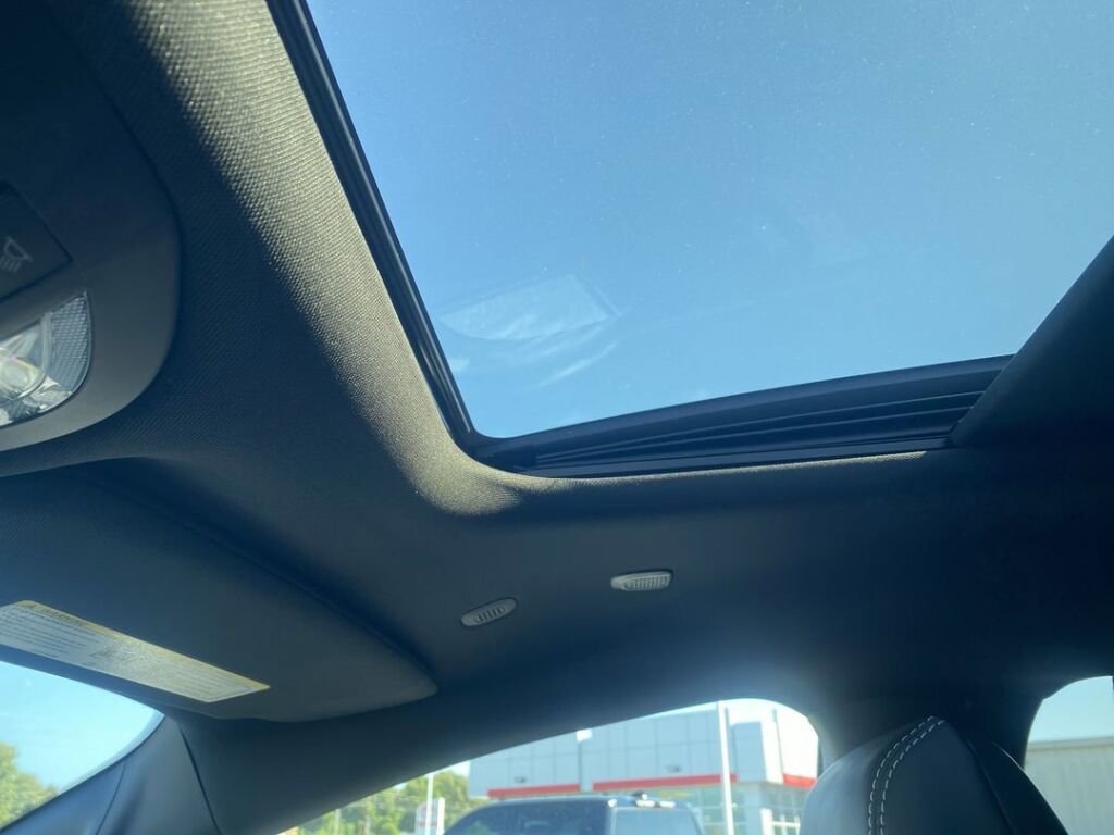 New 2026 Chrysler Pacifica Select w/ S Appearance Package image 22