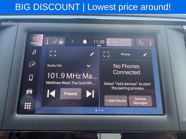 Used 2022 Chrysler Voyager LX FWD image 31