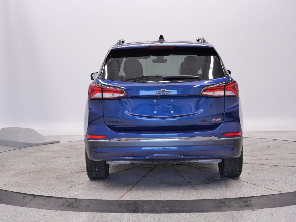 Used 2023 Chevrolet Equinox RS w/ RS Leather Package AWD/4WD image 4