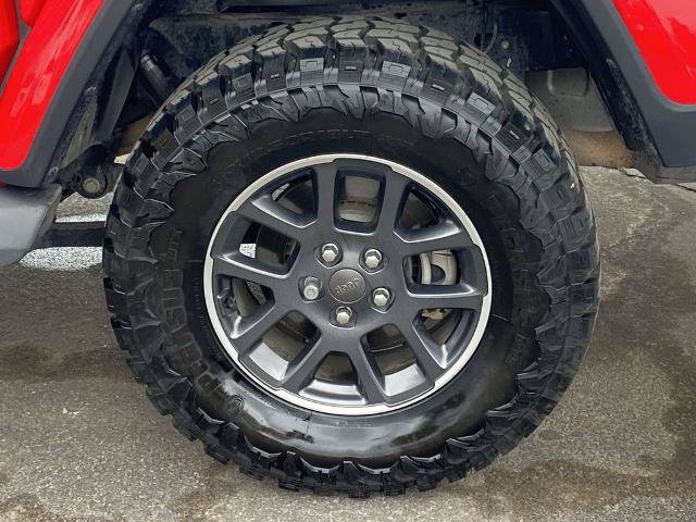 Used 2020 Jeep Gladiator Overland AWD/4WD image 28