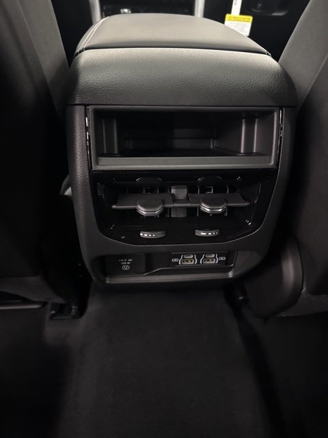 New 2025 Jeep Grand Cherokee Laredo X w/ Luxury Tech Group I image 8