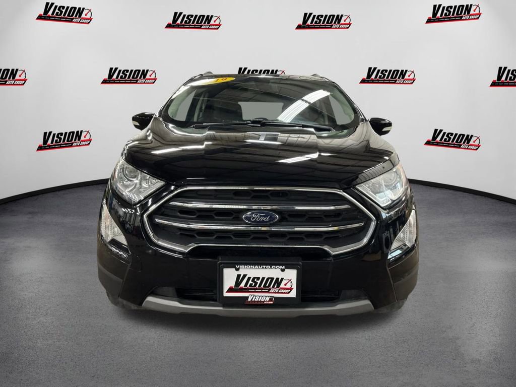 Used 2019 Ford EcoSport Titanium video 2