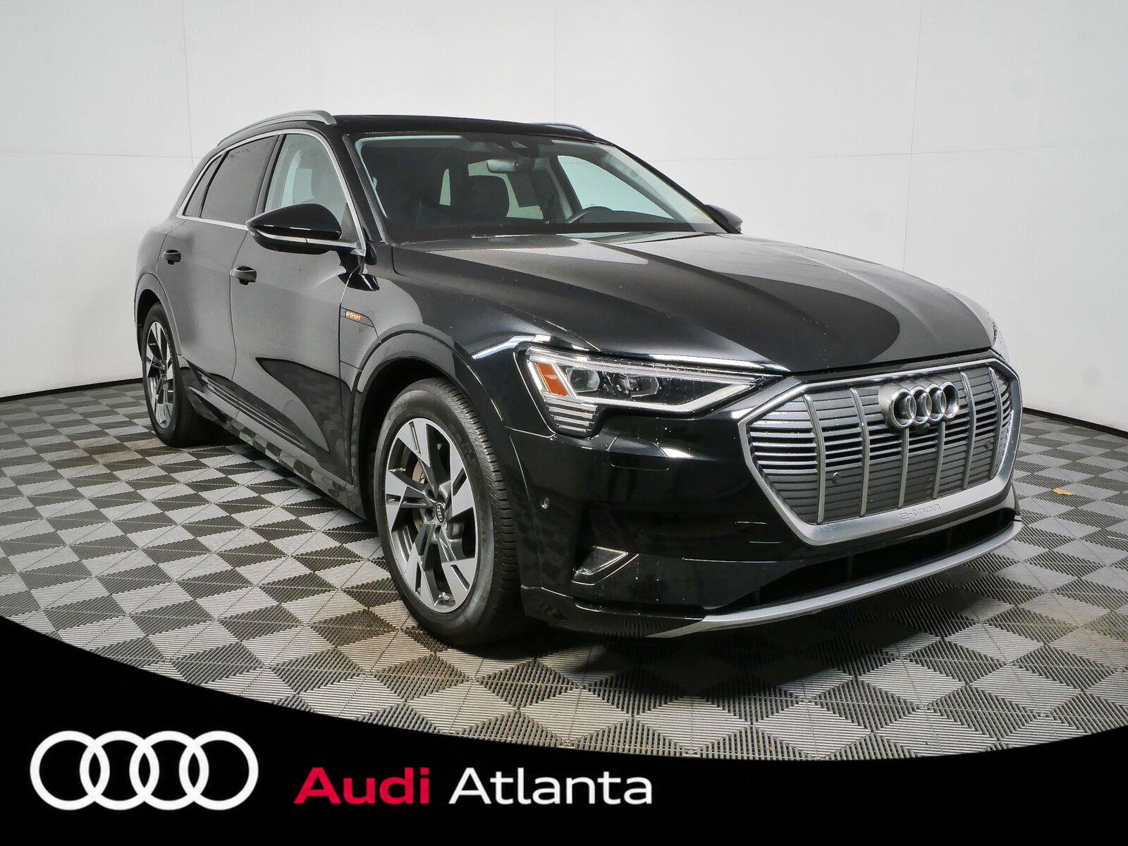 Used 2023 Audi e-tron Premium Plus w/ Premium Plus Package