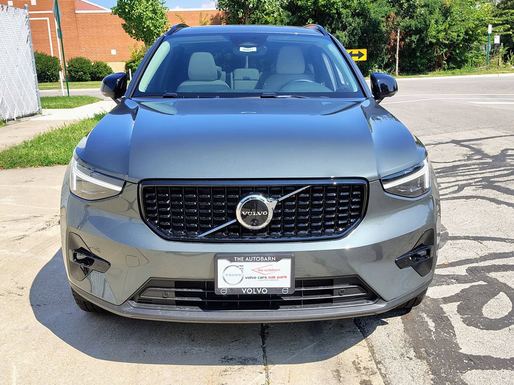 New 2026 Volvo XC40 B5 Ultra w/ Protection Package Premier AWD/4WD image 5