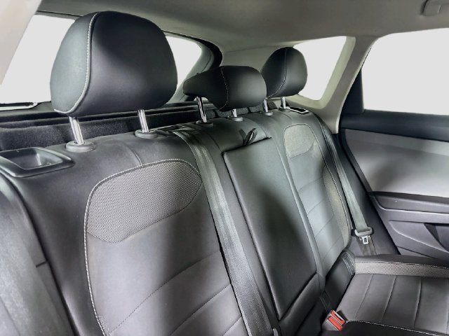 Certified 2022 Volkswagen Taos SE FWD image 29