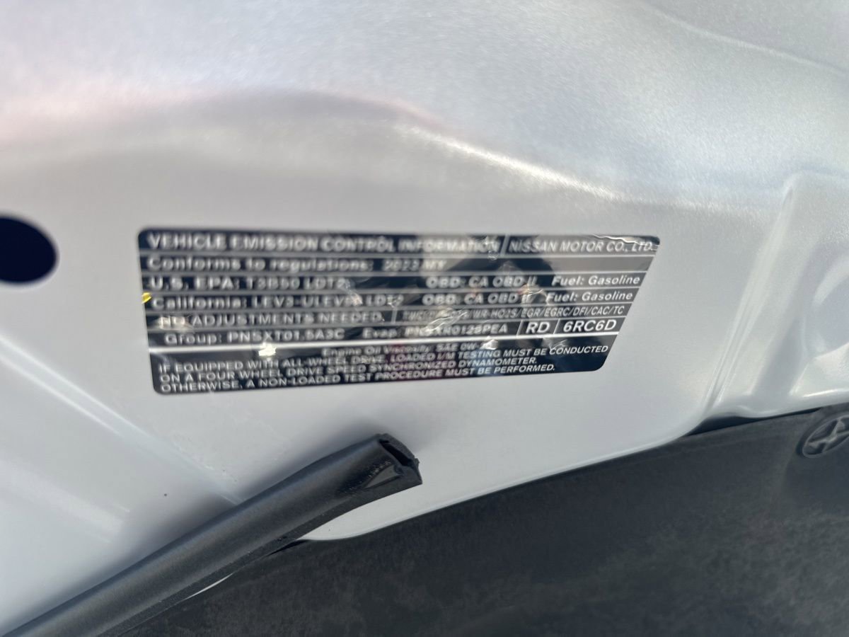 Used 2023 Nissan Rogue SV image 48