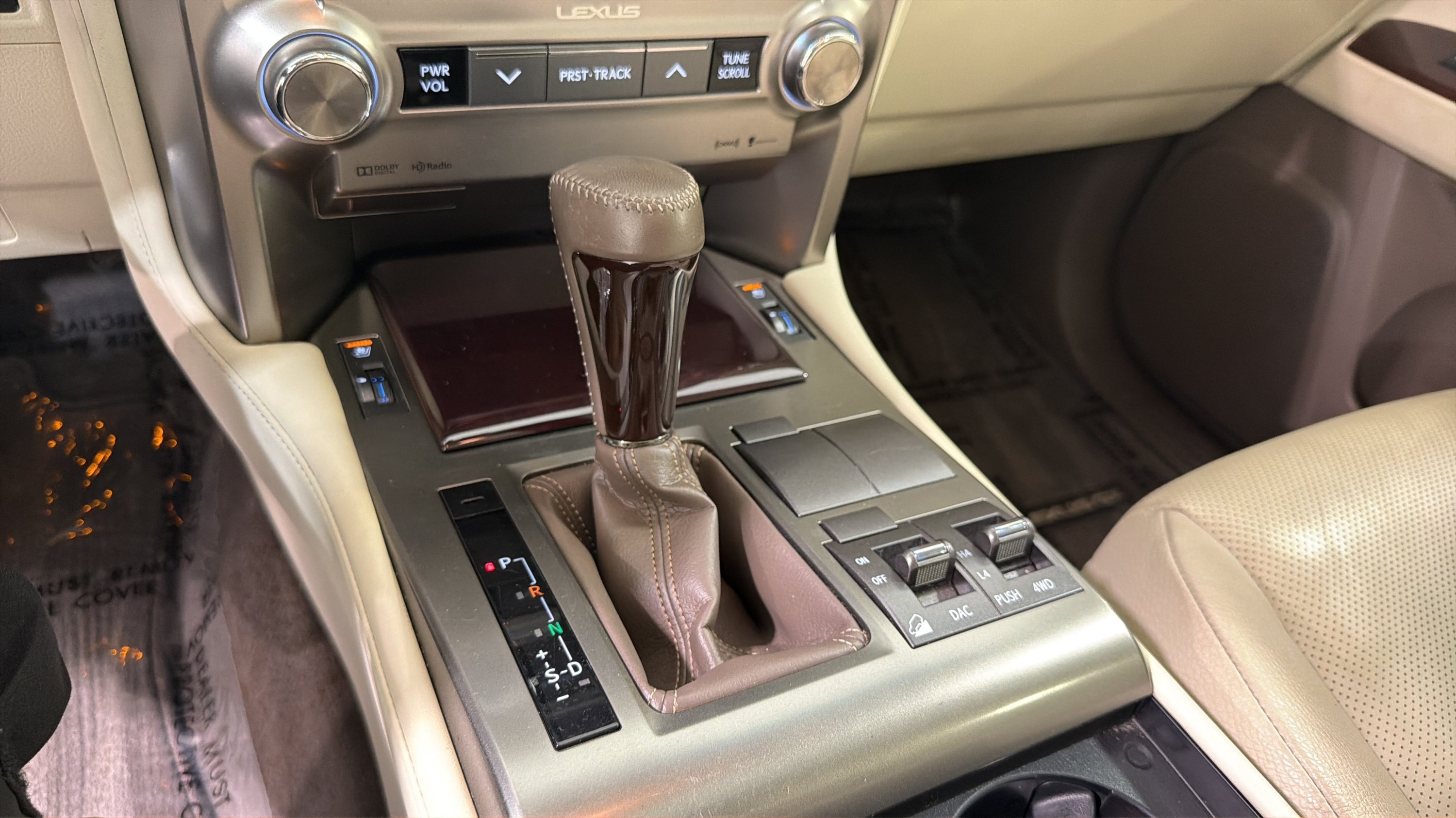 Used 2018 Lexus GX 460 Premium AWD/4WD image 11
