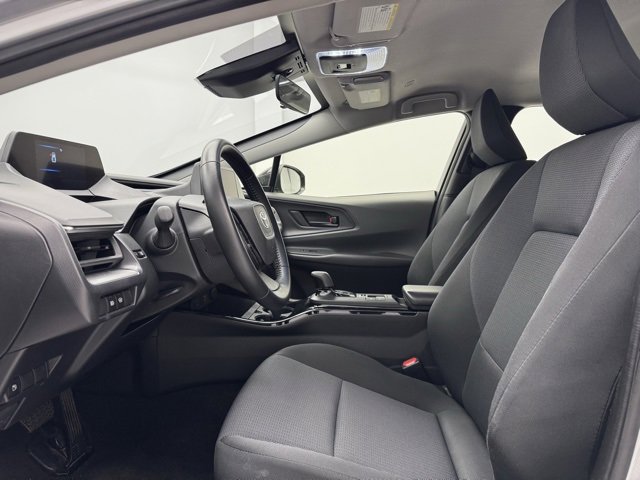 Used 2024 Toyota Prius LE image 17