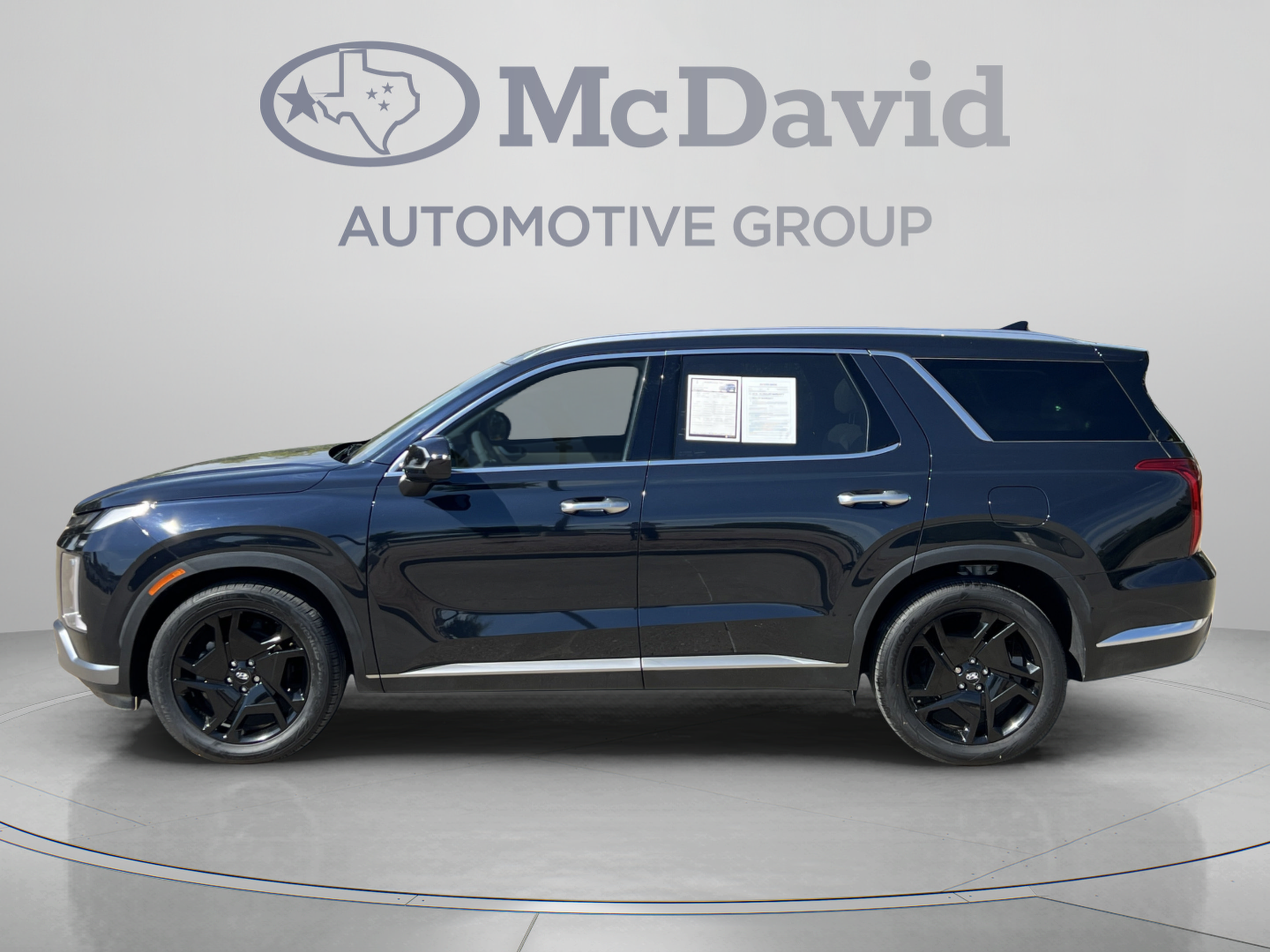 Used 2023 Hyundai Palisade Limited FWD image 4