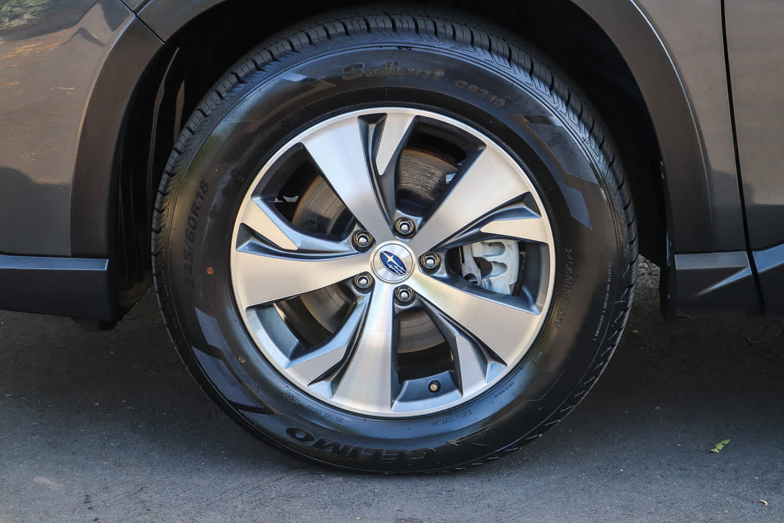 Used 2023 Subaru Ascent Premium w/ Convenience Package AWD/4WD image 11