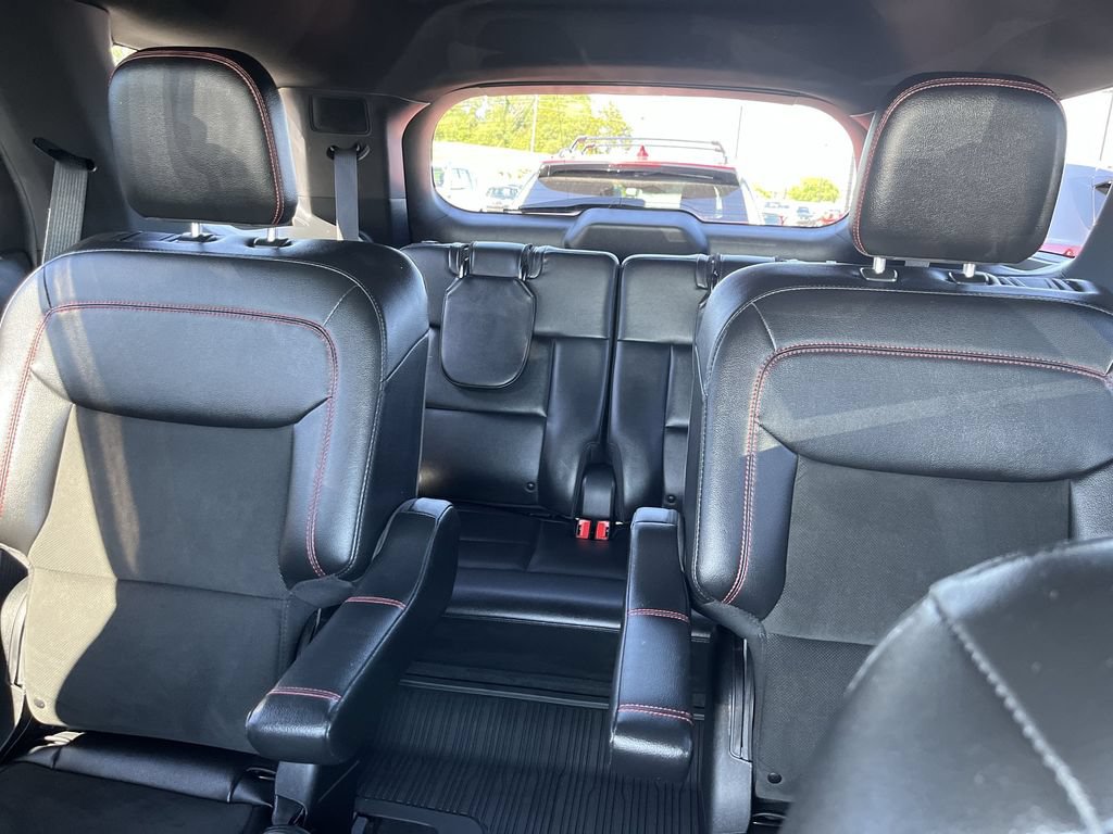Used 2022 Ford Explorer ST-Line AWD/4WD image 22