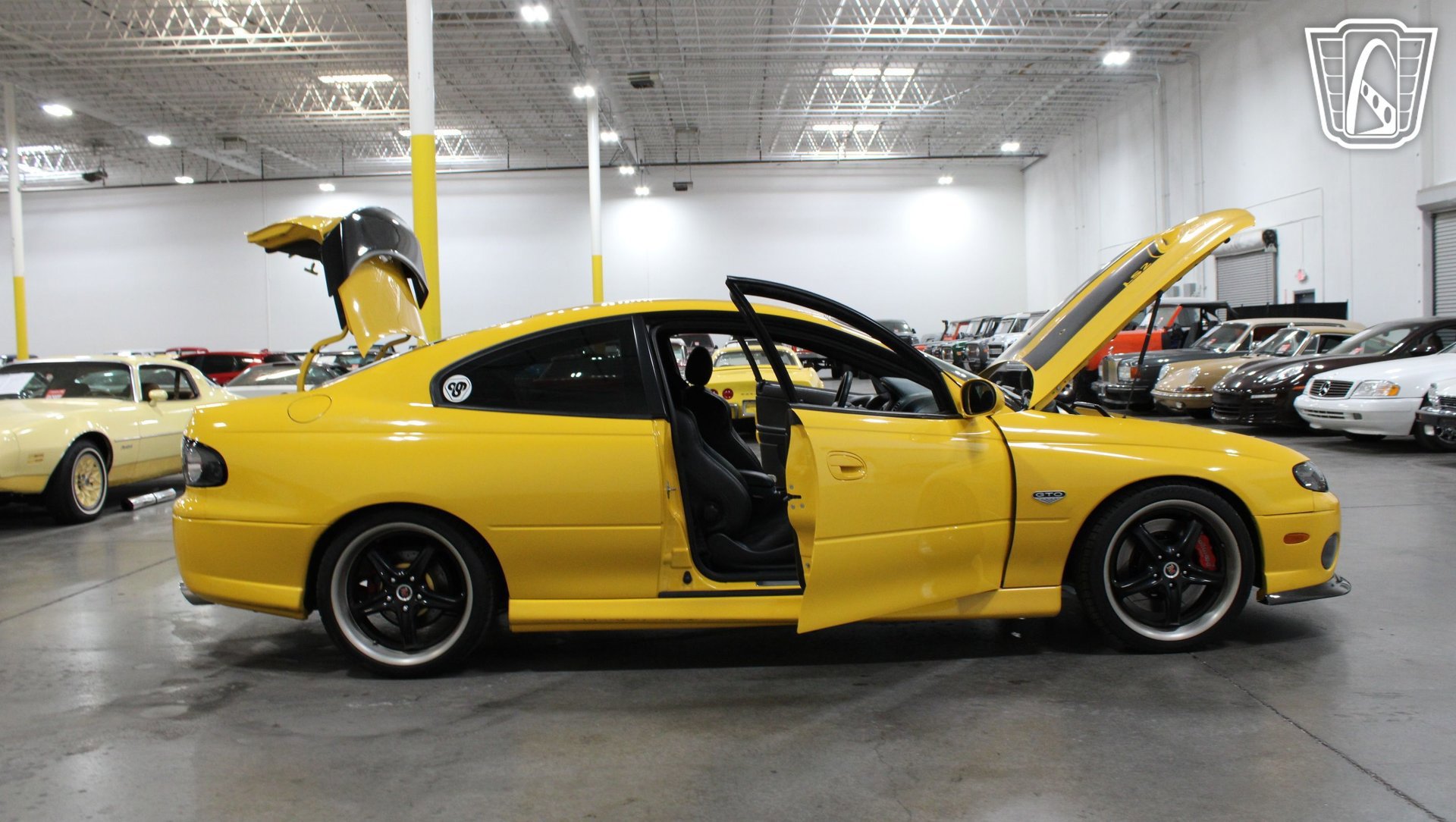 Used 2005 Pontiac GTO image 40