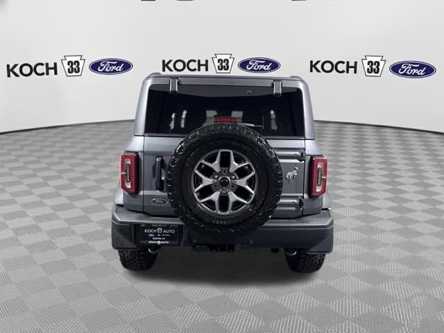 Used 2023 Ford Bronco Badlands image 7