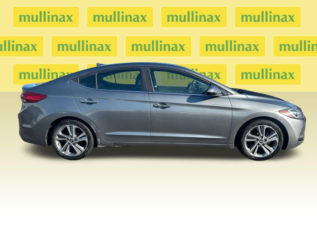 Used 2017 Hyundai Elantra Limited w/ Cargo Package FWD image 2