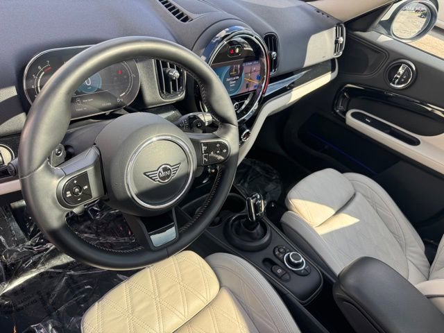 Certified 2023 MINI Cooper Countryman S w/ Signature Upholstery Package AWD/4WD image 17