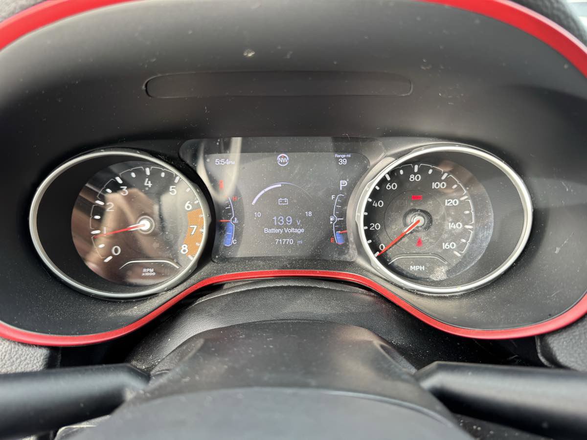 Used 2019 Jeep Compass Trailhawk w/ Cold Weather Group image 13