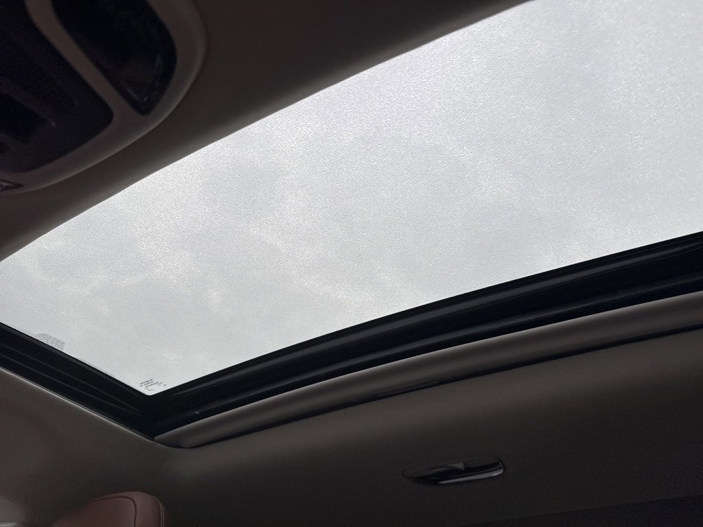 Certified 2022 Subaru Outback Touring XT w/ Popular Package #2 image 21