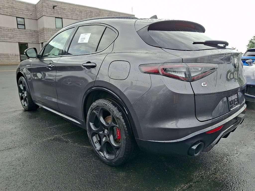 New 2026 Alfa Romeo Stelvio Sprint AWD/4WD image 4