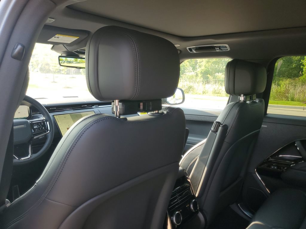 New 2026 Land Rover Range Rover Sport Dynamic SE AWD/4WD image 26