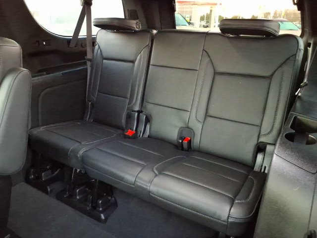 Used 2024 GMC Yukon XL Denali w/ Advanced Technology Package AWD/4WD image 20