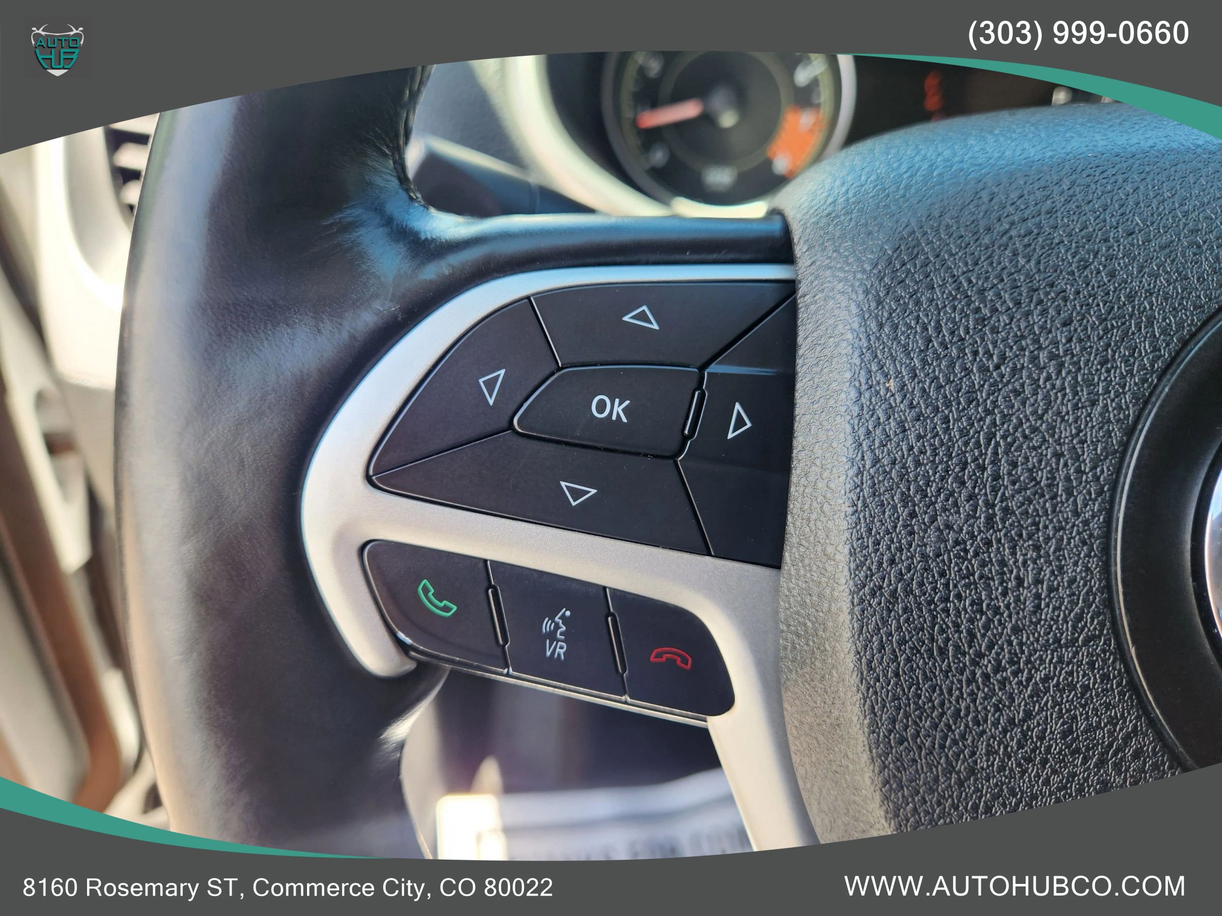 Used 2014 Jeep Cherokee Trailhawk w/ Cold Weather Group AWD/4WD image 18