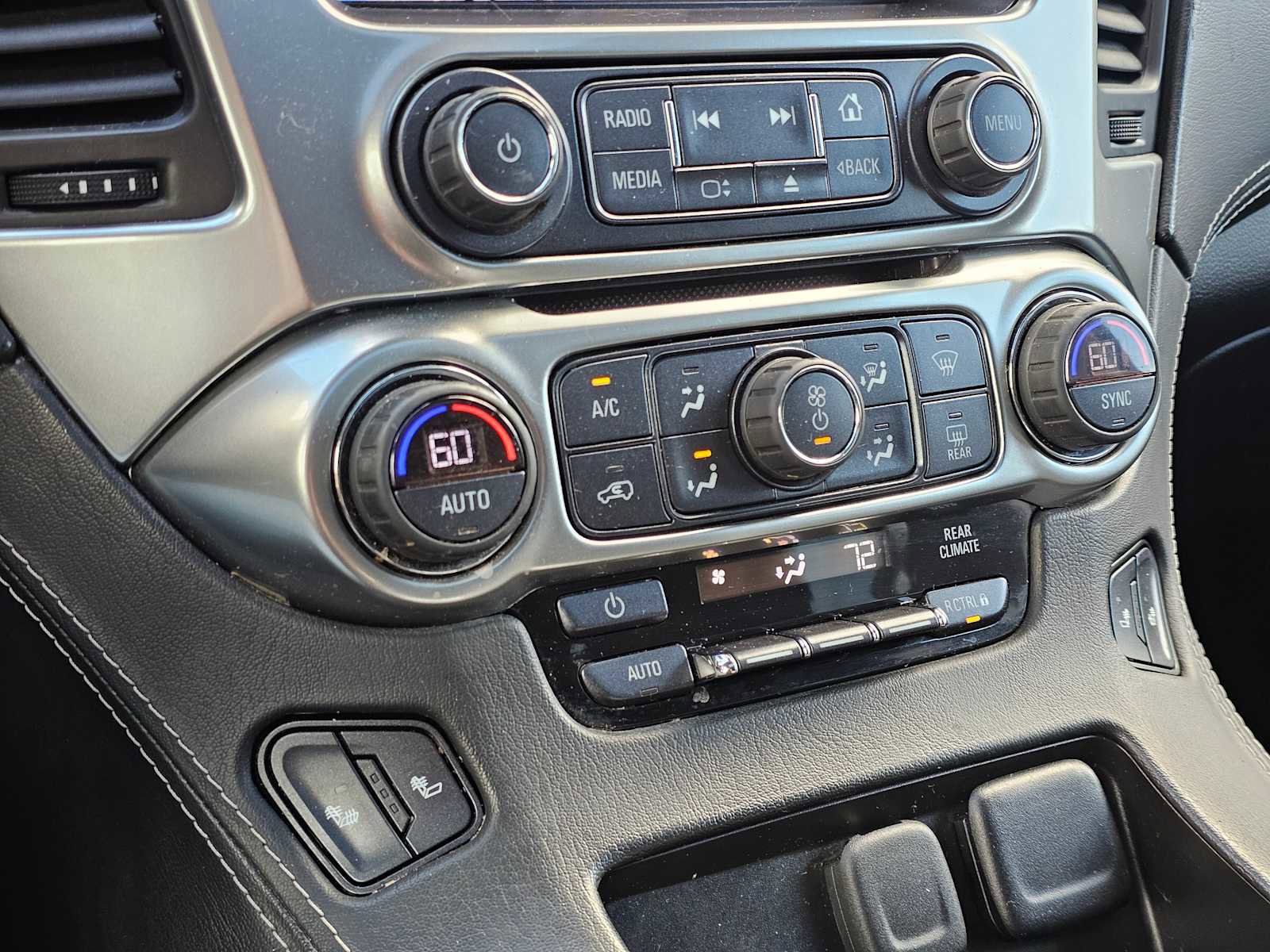 Used 2017 Chevrolet Tahoe LT image 31